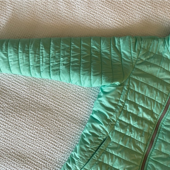 The North Face Mossbud Swirl Reversible Coat - Picture 2 of 10